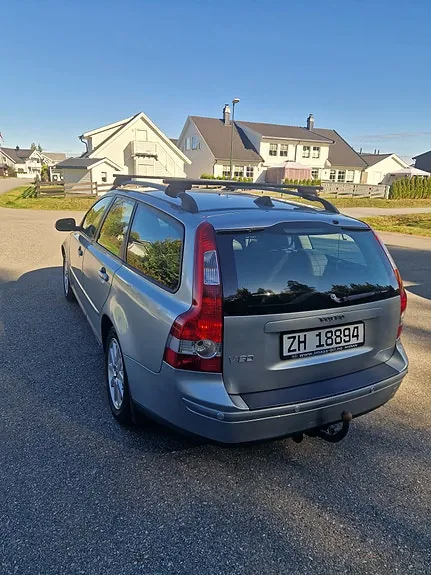 Volvo V50