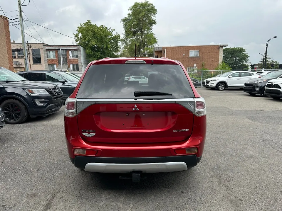 Mitsubishi Outlander 2015 photo 5