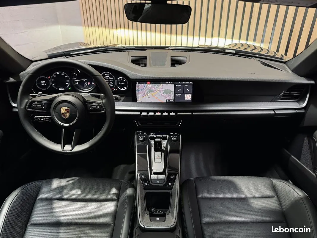 Porsche 911 2020 photo 5
