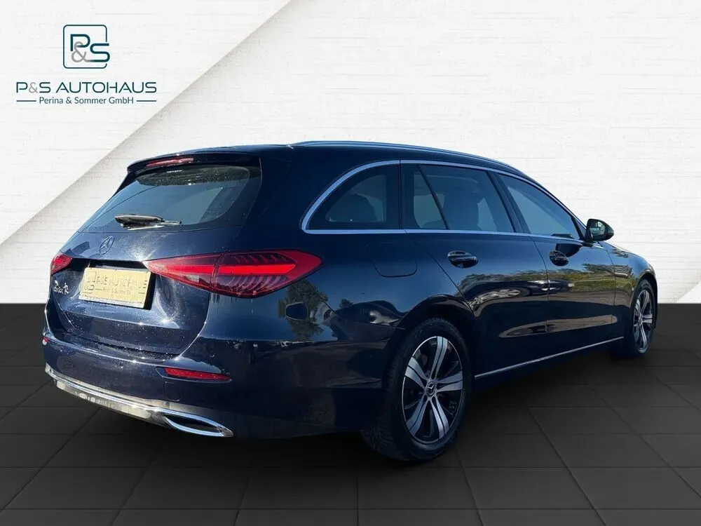 Mercedes-Benz C-Class 2022 photo 3