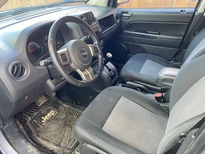Jeep Compass 2013 photo 3