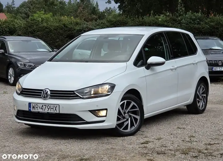 Volkswagen Golf Sportsvan 2017 photo 2