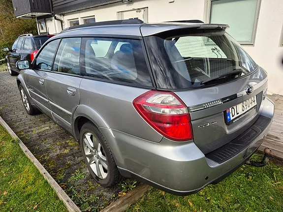 Subaru Legacy 2008 photo 4