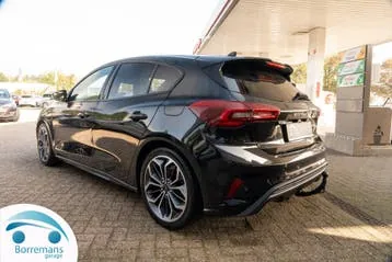 Ford Focus 2024 photo 3