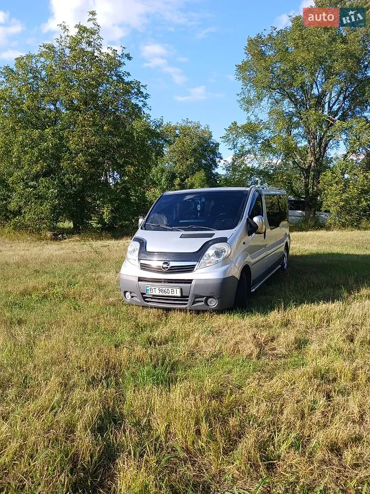 Opel Vivaro 2007 photo 3