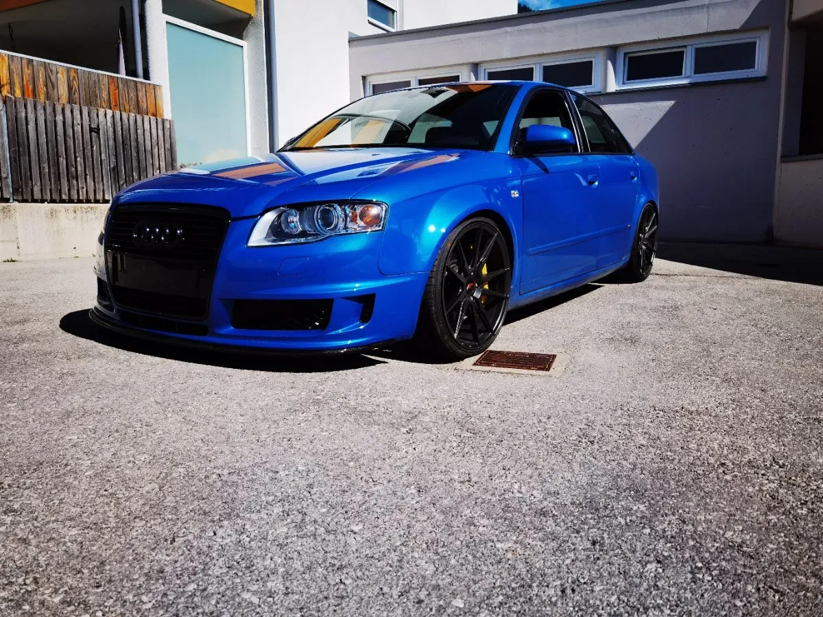 Audi A4 2005 photo 2