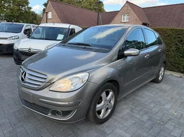 Mercedes-Benz B-Class 2008 photo 2