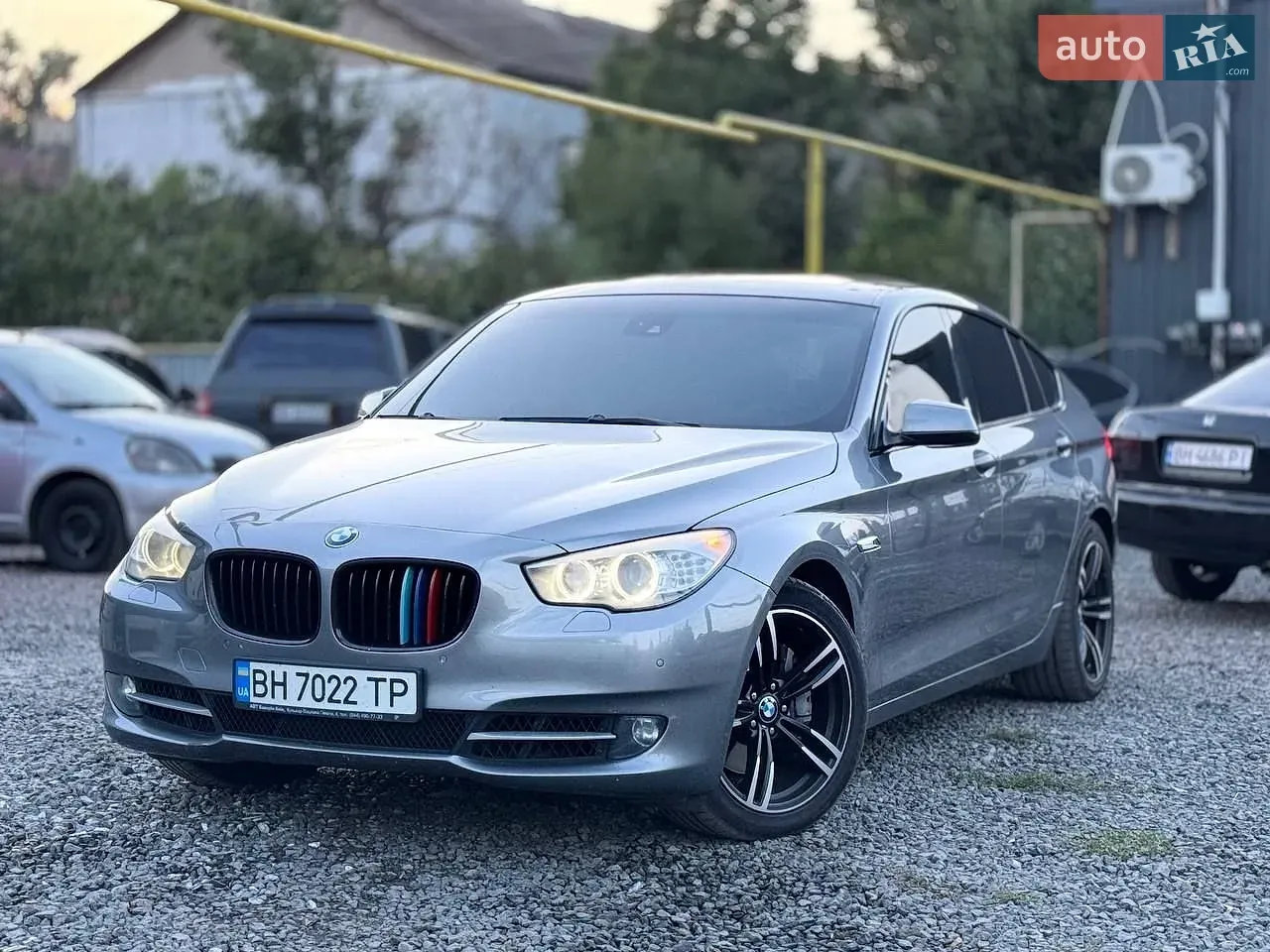 BMW 5 Series 2010 photo 3