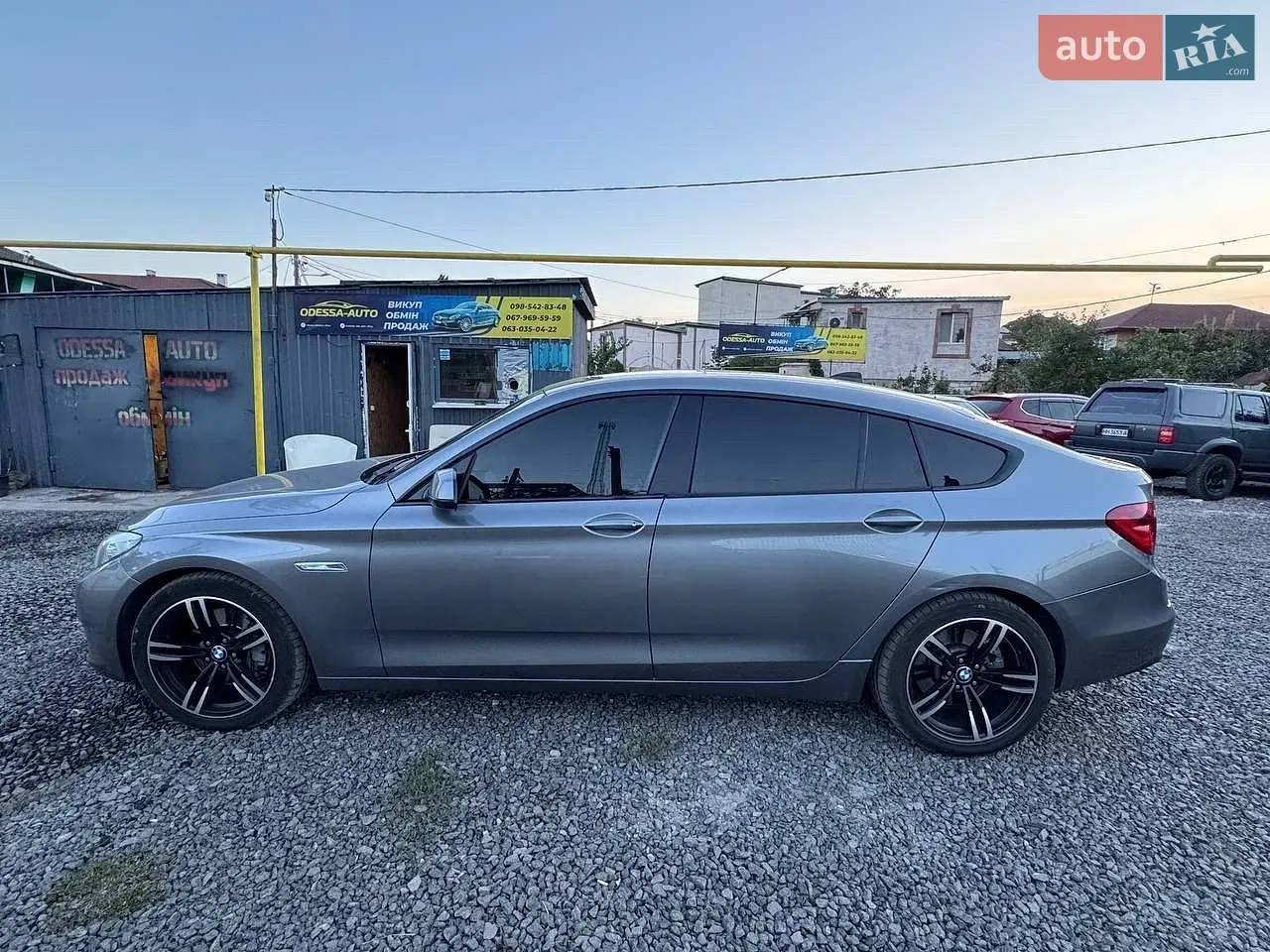 BMW 5 Series 2010 photo 5