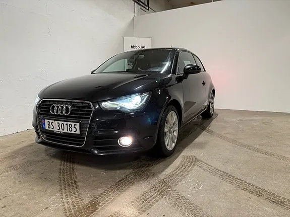 Audi A1 2011 photo 2