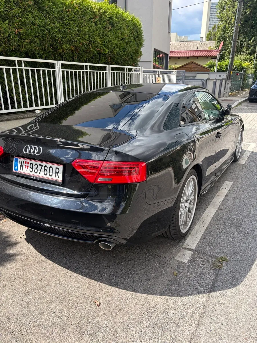 Audi A5 2013 photo 3