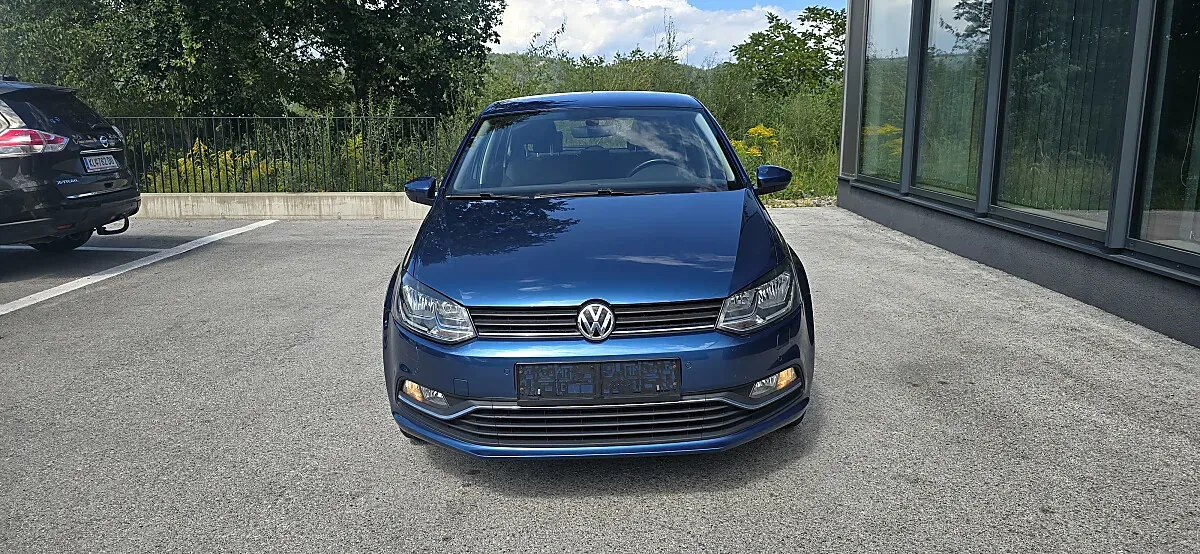 Volkswagen Polo 2014 photo 2