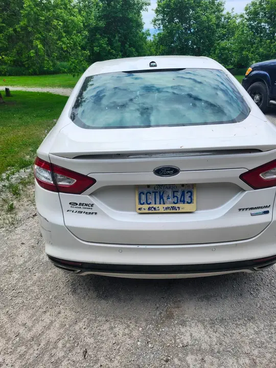 Ford Fusion 2013 photo 2
