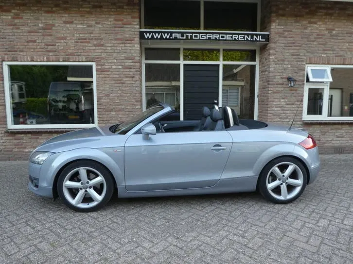 Audi Tt 2008 photo 2