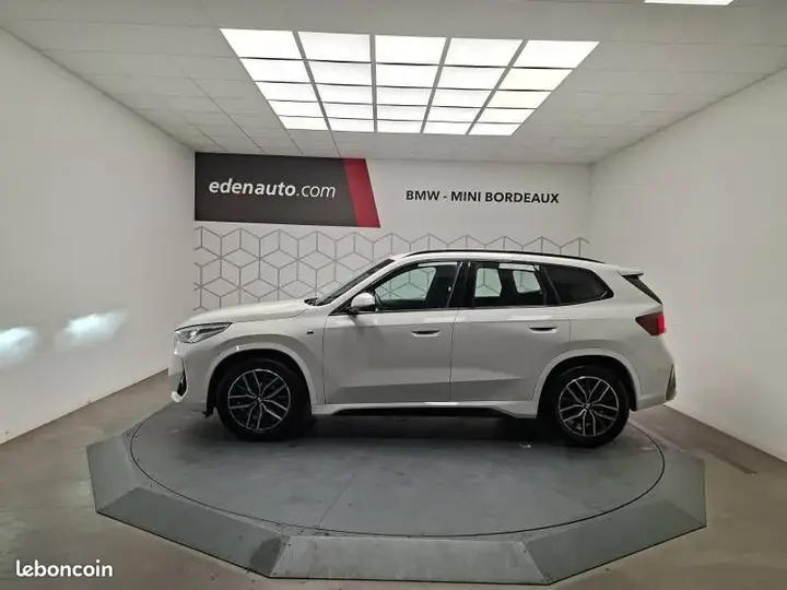BMW X1 2023 photo 2