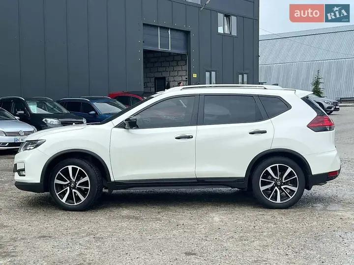 Nissan Rogue 2018 photo 4