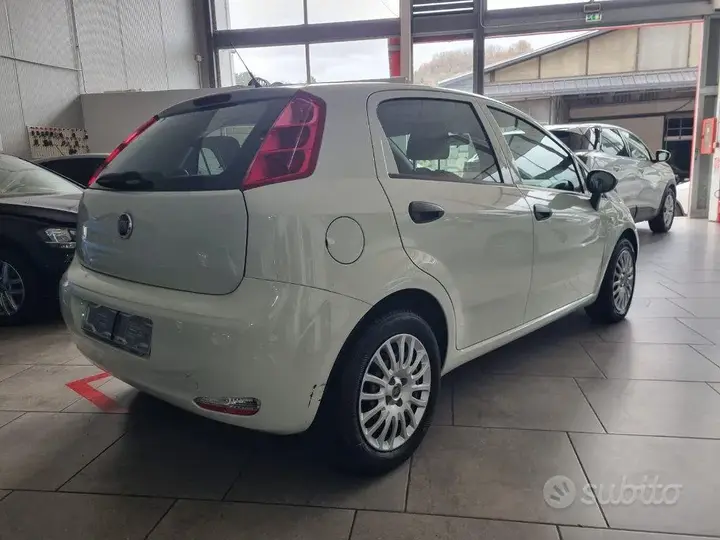 Fiat Punto 2018 photo 4