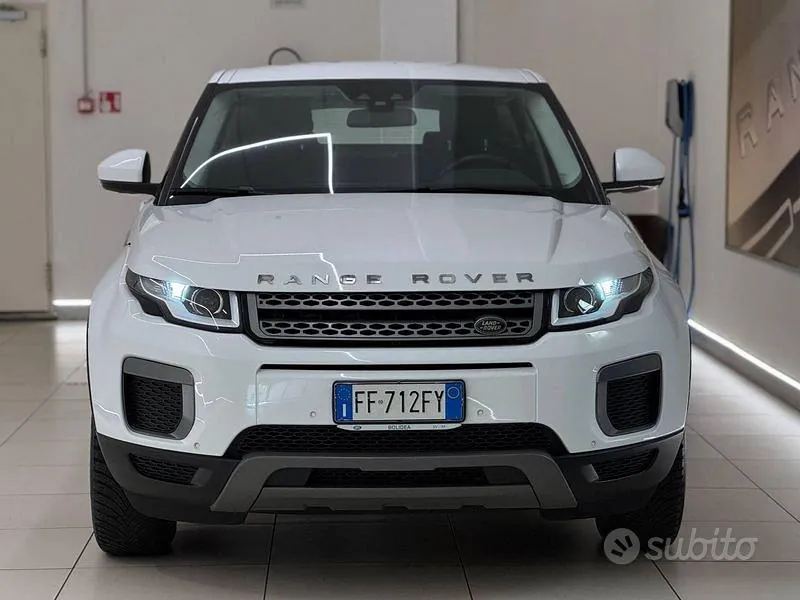 Land Rover Evoque 2016 photo 2