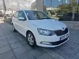 Skoda Fabia 2019 photo 2