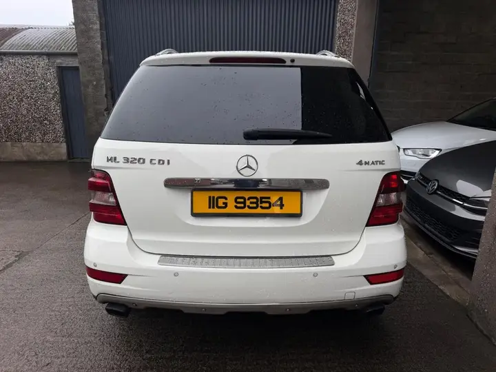 Mercedes-Benz M-Class 2008 photo 3