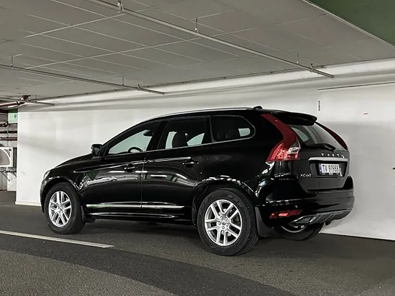 Volvo Xc60 2017 photo 4