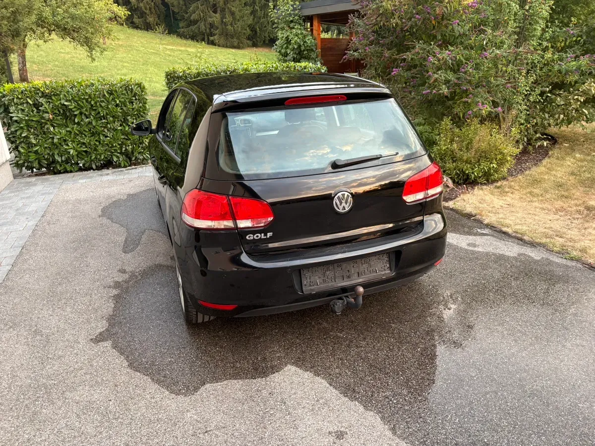Volkswagen Golf 2009 photo 2