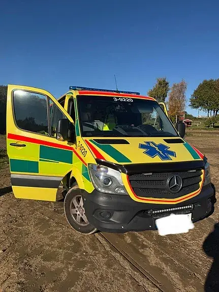 Mercedes-Benz Sprinter 215