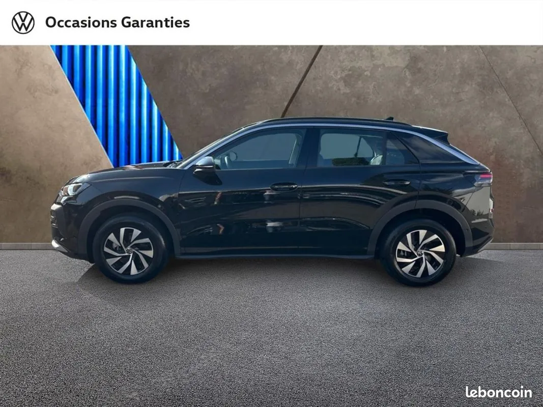 Volkswagen T-Roc 2026 photo 2