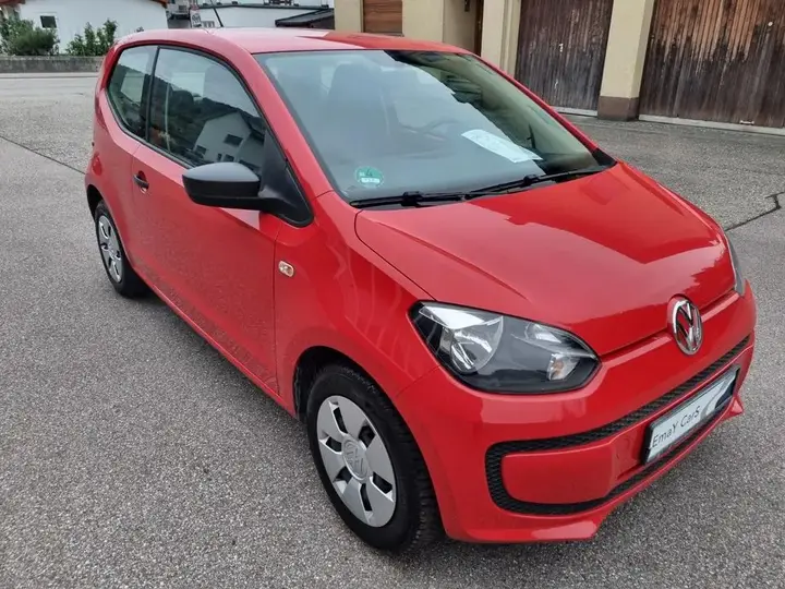 Volkswagen Up