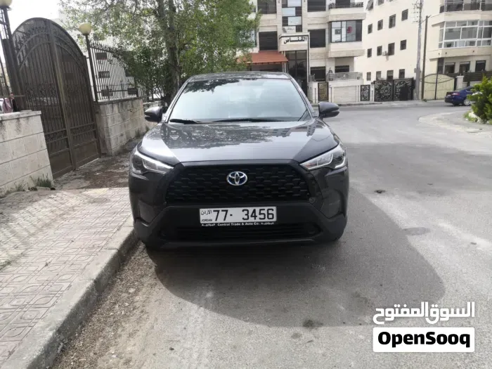 Toyota Corolla Cross 2023 photo 2