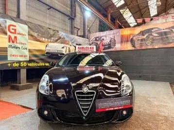Alfa Romeo Giulietta 2013 photo 3