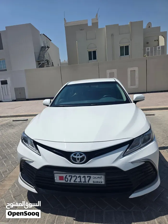 Toyota Camry 2023 photo 4