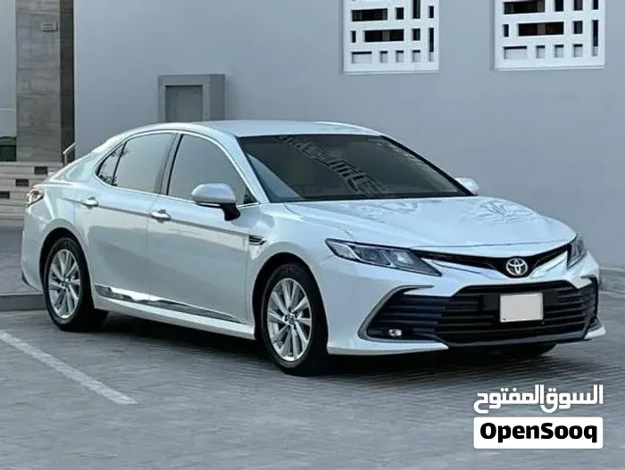 Toyota Camry 2023 photo 5
