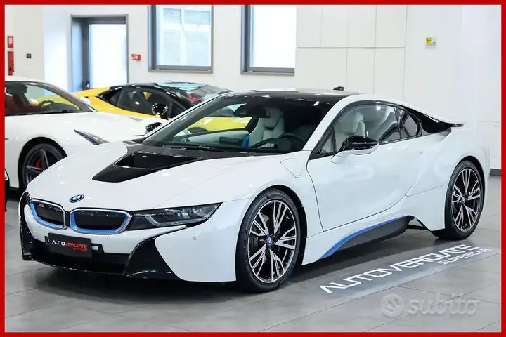 BMW I8