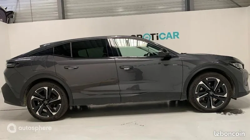 Peugeot 408 2023 photo 4