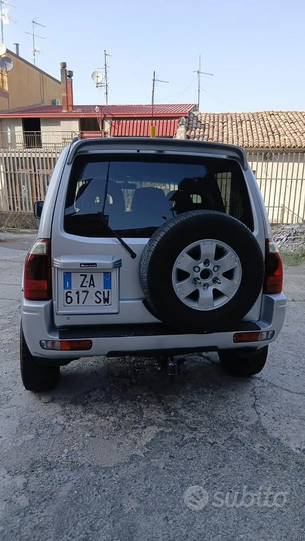 Mitsubishi Pajero 2003 photo 5