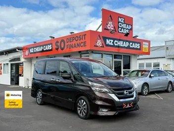 Nissan Serena 2017 photo 2