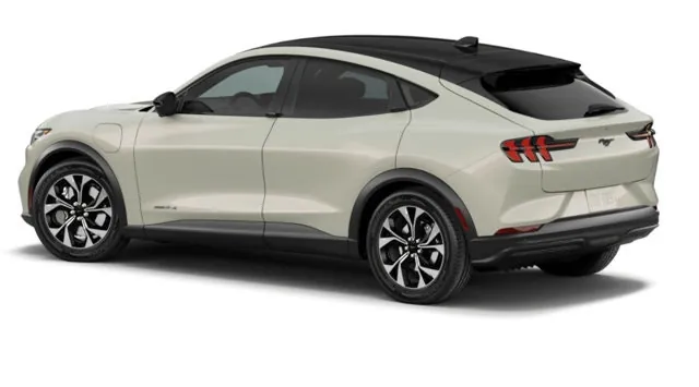 Ford Mustang Mach-E 2026 photo 2