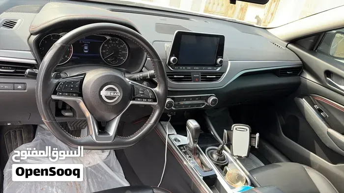 Nissan Altima 2023 photo 3