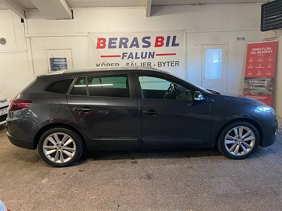Renault Megane 2013 photo 2