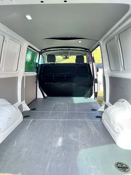 Volkswagen Transporter 2019 photo 4