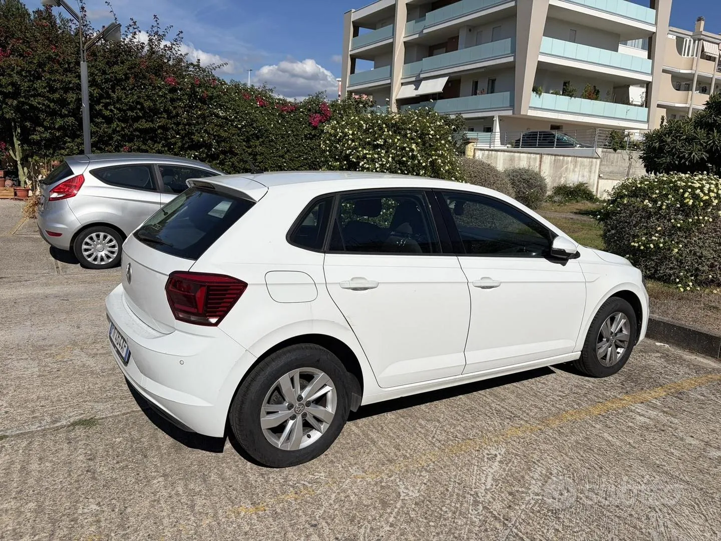 Volkswagen Polo 2018 photo 3