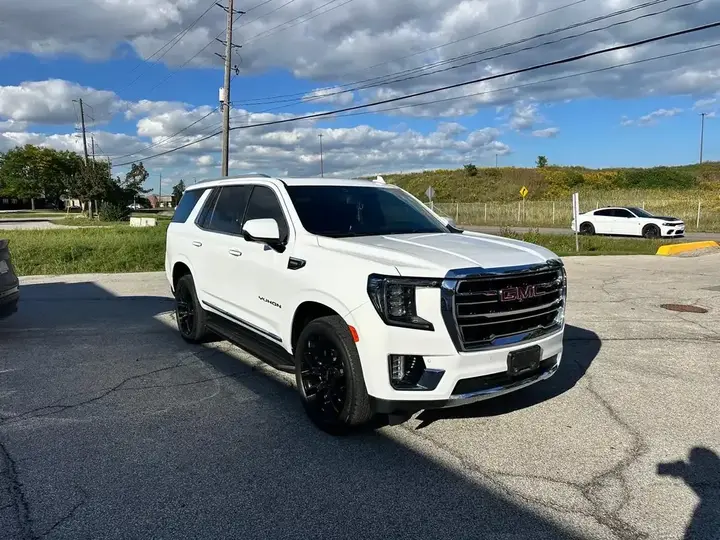 GMC Yukon 2023 photo 3