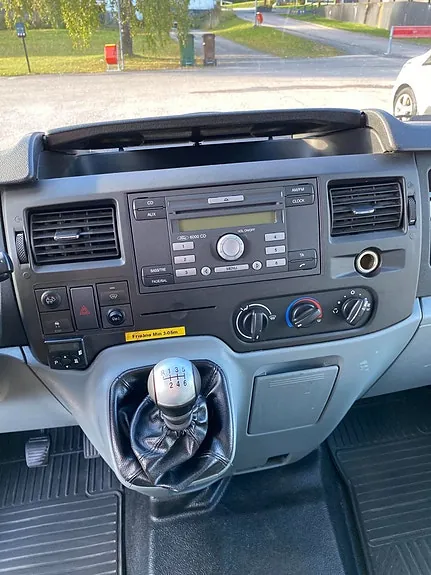 Ford Transit 2013 photo 2