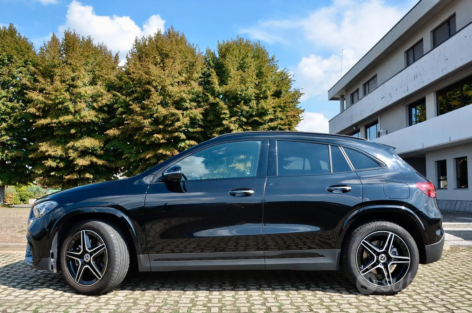 Mercedes-Benz Gla 2024 photo 3