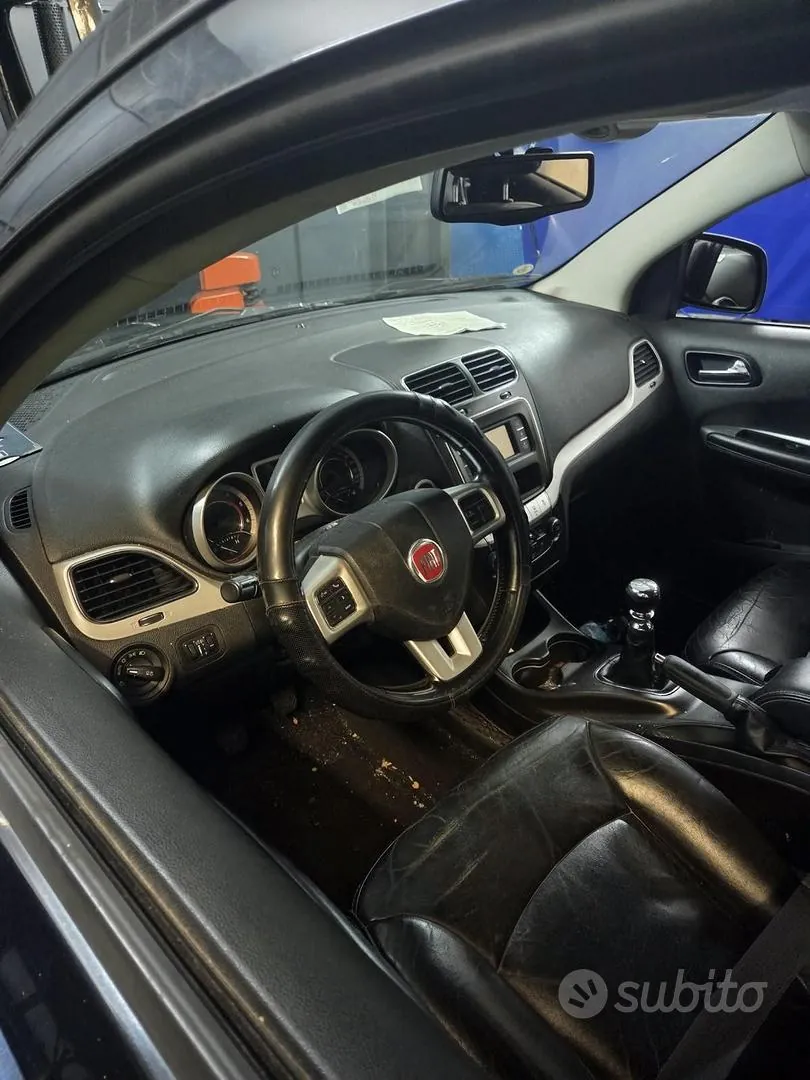 Fiat Freemont 2011 photo 3