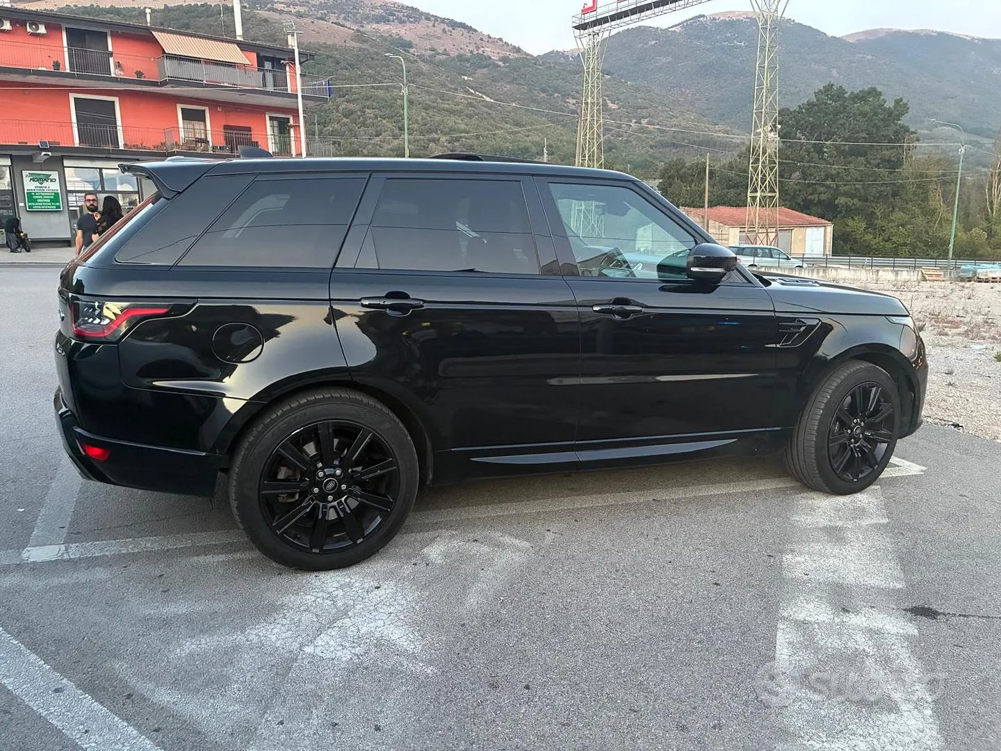 Land Rover Range Rover Sport 2021 photo 2