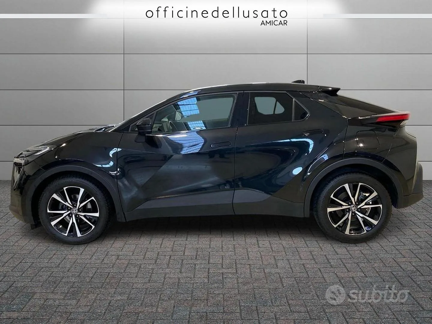 Toyota C-Hr 2024 photo 2