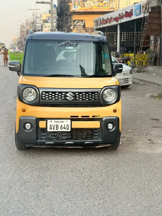 Suzuki Spacia