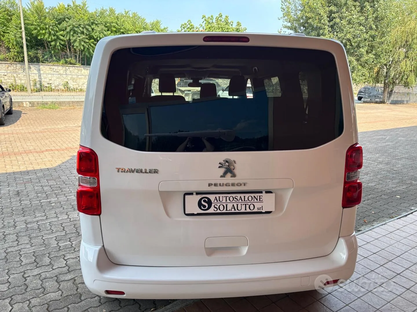 Peugeot Traveller 2020 photo 4